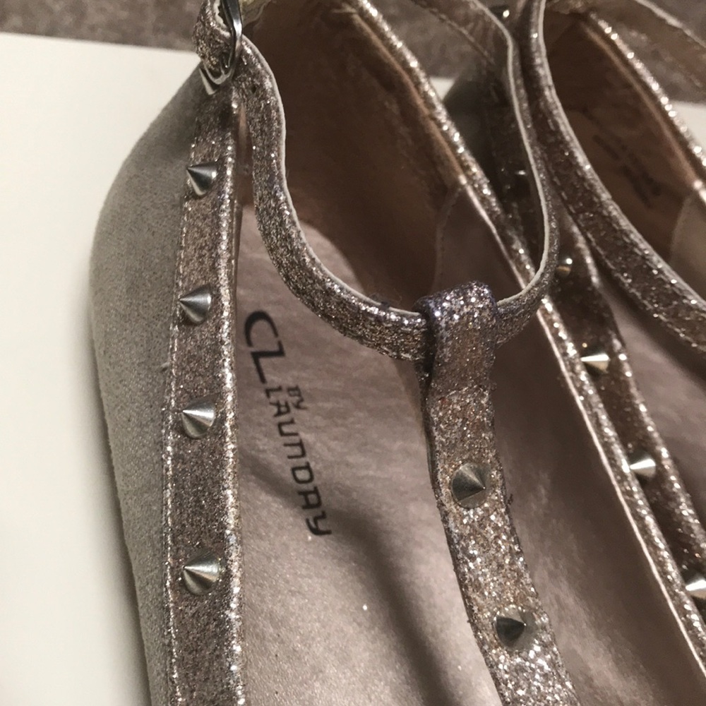 [Send Offers] 👠SHOOEESS - Picture 3 of 4